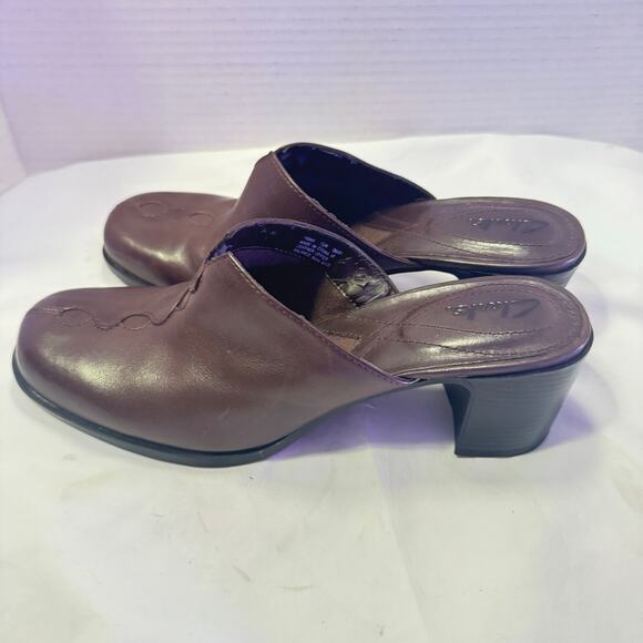 Clarks Brown Mules with Heel and closed toe SZ 7.5 - Picture 5 of 9